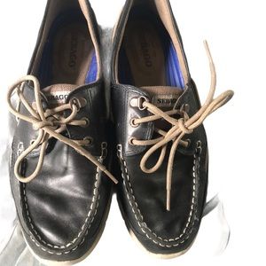 Men’s US size 11 Sebago Boat shoes with wet grip.